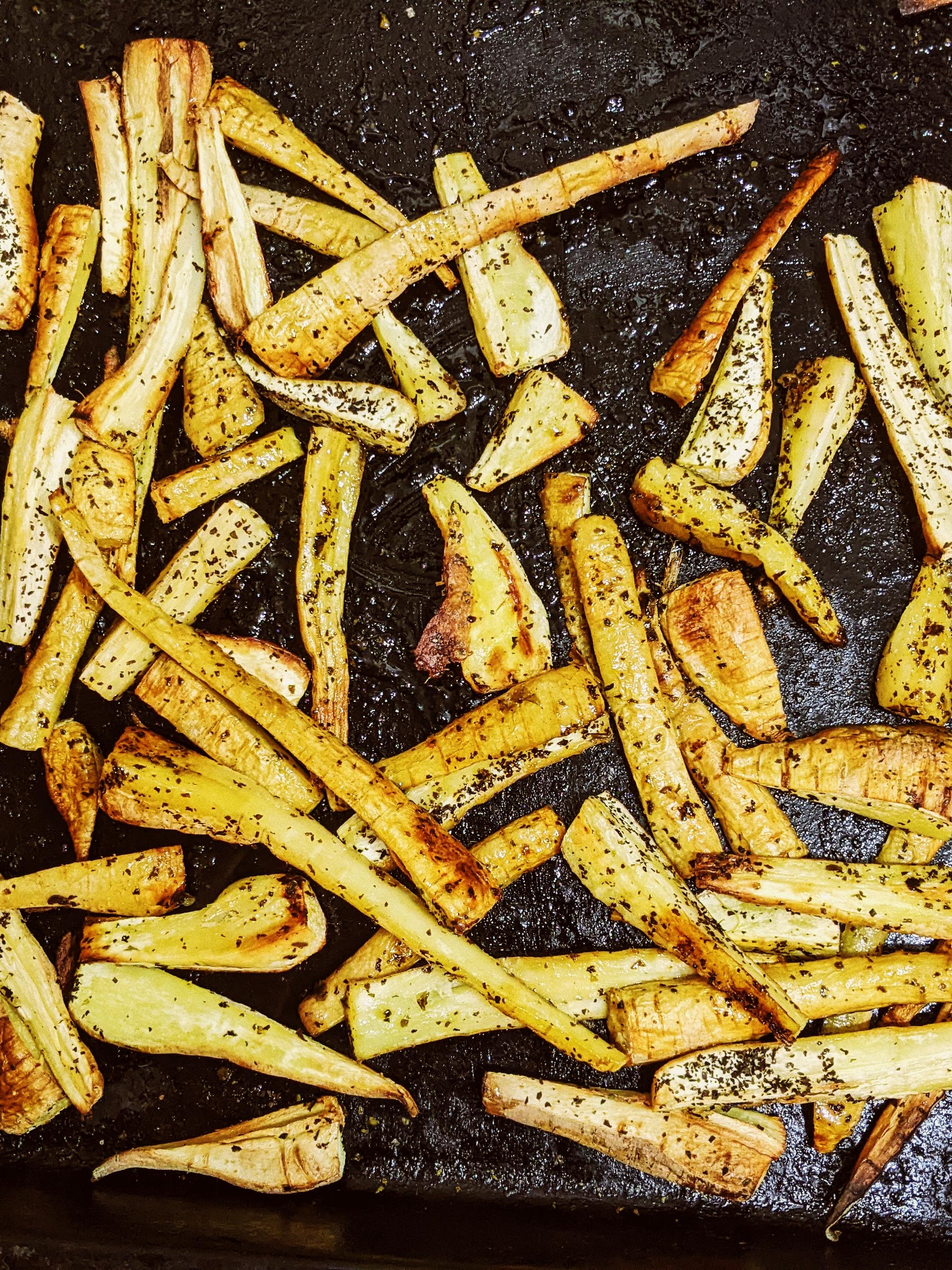 Roasted parsnips with honey, dulse and seaweed salt 