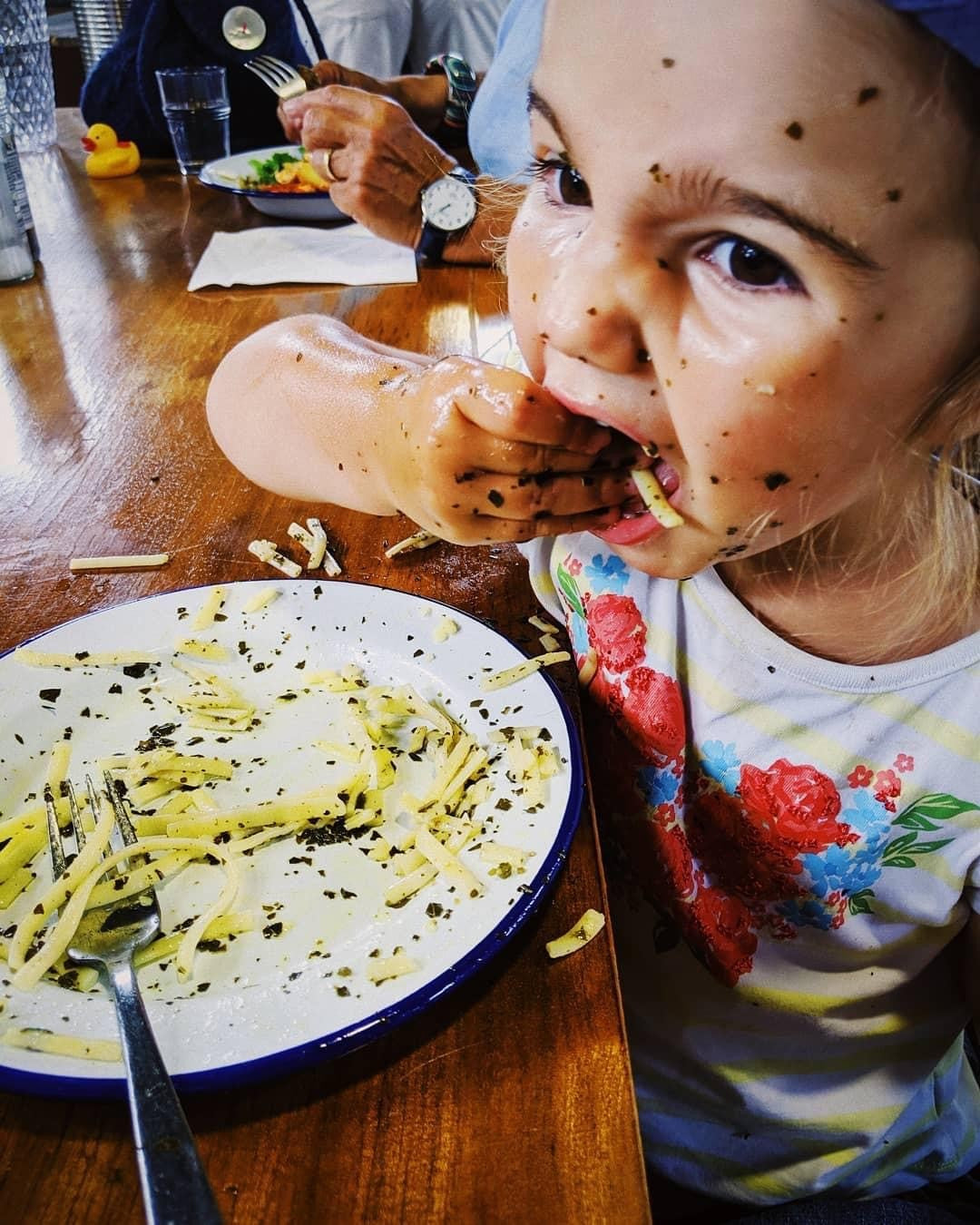 Kids eat seaweed too !!